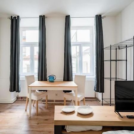 Gemuetliche Wohnung Wien Stadthalle Екстериор снимка